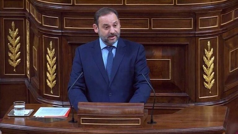 Jos&eacute; Luis &Aacute;balos, en la moci&oacute;n de censura.