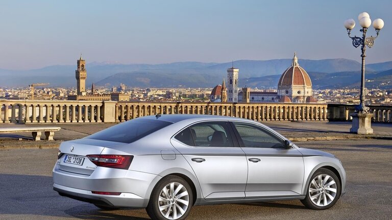 Skoda Superb 1.6 TDI DSG