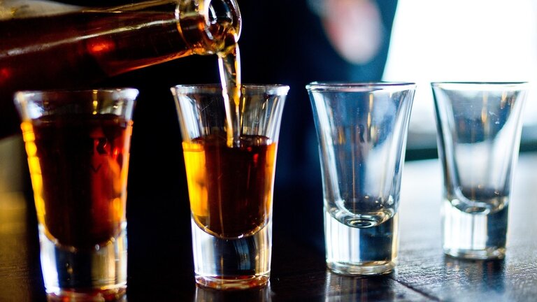 Chupitos de alcohol.