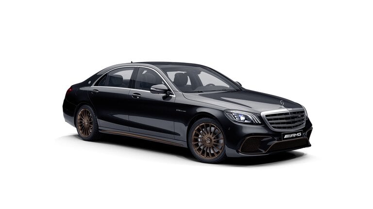 Mercedes-AMG S 65 Final Edition;Kraftstoffverbrauch kombiniert 14,2 l/100 km, CO2-Emissionen kombiniert 325 g/km*

Mercedes-AMG S 65 Final Edition;Combined fuel consumption 14.2 l/100 km, combined CO2 emissions 325 g/km*
