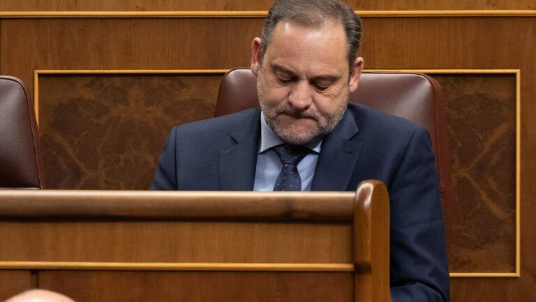 El exministro de Transportes y diputado del PSOE Jos&eacute; Luis &Aacute;balos durante una sesi&oacute;n plenaria, en el Congreso de los Diputados, a 22 de febrero de 2024, en Madrid.