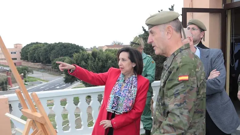 Margarita Robles en Melilla (Foto: Ministerio de Defensa).
