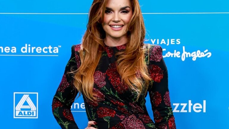 La cantante Melody durante el photocall de los premios Cadena Dial 2025, a 20 de marzo de 2025, en Santa Cruz de Tenerife, Tenerife, Canarias (Espa&ntilde;a). Se trata de la vig&eacute;simo novena edici&oacute;n de los Premios Dial, uno de los eventos m&aacute;s esperados en el mundo de la m&uacute;sica en espa&ntilde;ol.
20 MARZO 2025;GALA;M&Uacute;SICA;PREMIOS;CADENA DIAL;M&Uacute;SICOS;CANTANTES;
Germ&aacute;n Maymo
20/3/2025