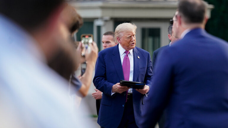 El presidente de los Estados Unidos, Donald J. Trump, durante el picnic del Congreso en el jard&iacute;n sur de la Casa Blanca en Washington, DC, EE. UU., el jueves 12 de junio de 2025. (Europa Press / Al Drago).