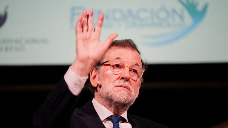 Rajoy interrumpe a Ana Rosa con una advertencia inesperada