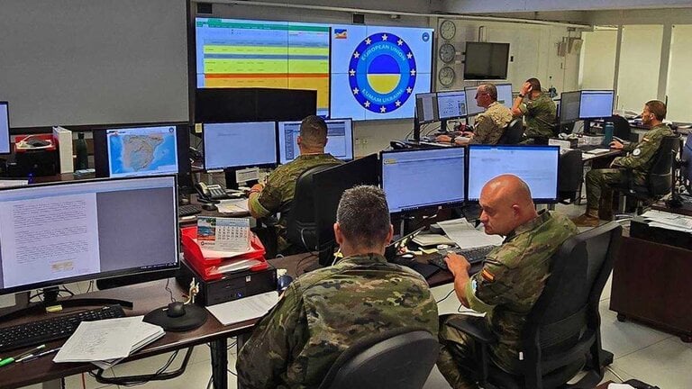 Cuartel General de la misi&oacute;n EUMAM-UA en Burgos (Firma: Estado Mayor de la Defensa).