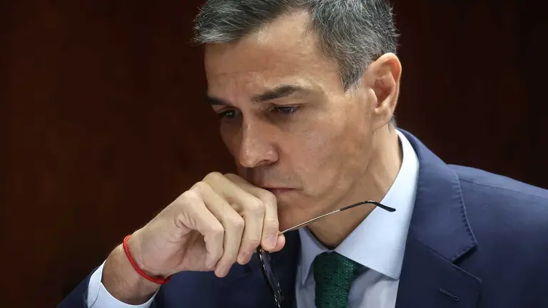 El presidente del Gobierno, Pedro Sánchez, comparece ante la Comisión de Investigación sobre el 'caso Koldo', en el Senado, a 30 de octubre de 2025, en Madrid. (Eduardo Parra / Europa Press)