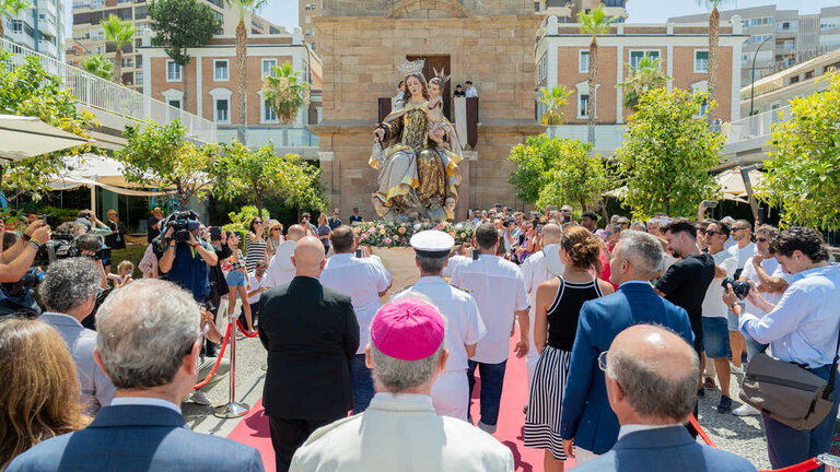 )Fotos: Puerto de M&aacute;laga, Jos&eacute; Luis Mac&iacute;as, Jos&eacute; Mar&iacute;a Vera).