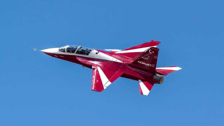 As&iacute; ser&aacute; el nuevo avi&oacute;n de combate H&uuml;rjet.