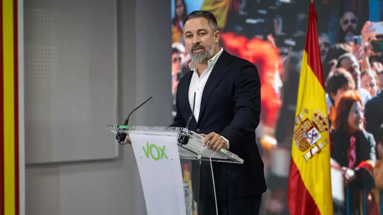 El presidente de Vox, Santiago Abascal, durante una rueda de prensa posterior al Comité Ejecutivo Nacional. (Foto: Alejandro Martínez Vélez / Europa Press)