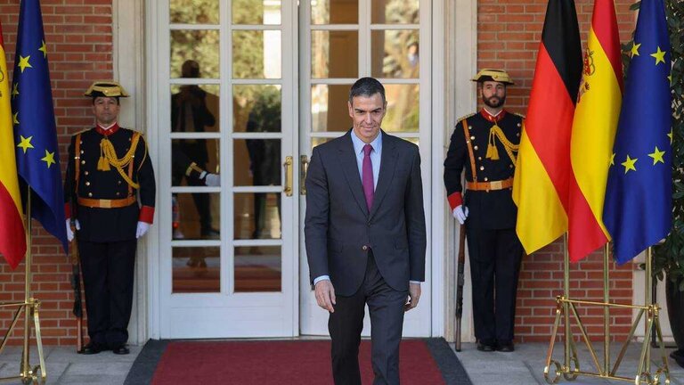El presidente del Gobierno, Pedro S&aacute;nchez, en el Palacio de la Moncloa (Firma: Alejandro Mart&iacute;nez V&eacute;lez / Europa Press).