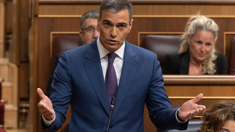 l presidente del Gobierno, Pedro S&aacute;nchez, interviene durante una sesi&oacute;n de control, en el Congreso de los Diputados, a 12 de junio de 2024, en Madrid. (Foto:  Eduardo Parra / Europa Press)