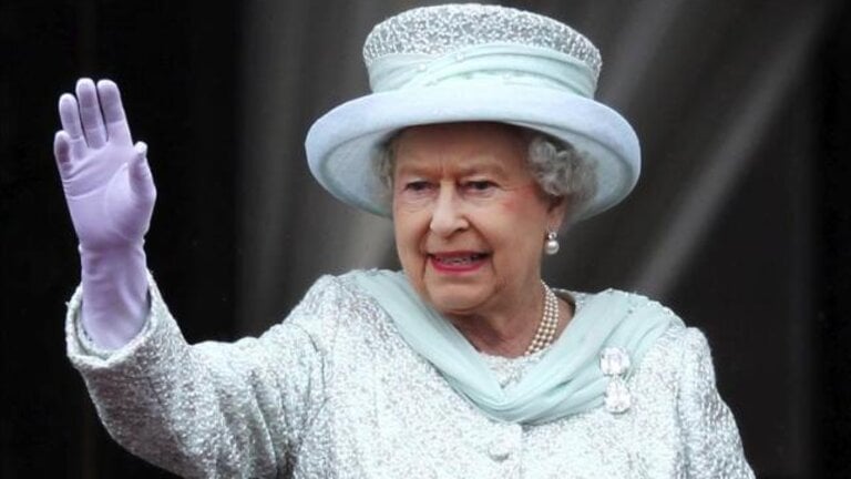 La reina Isabel II. 