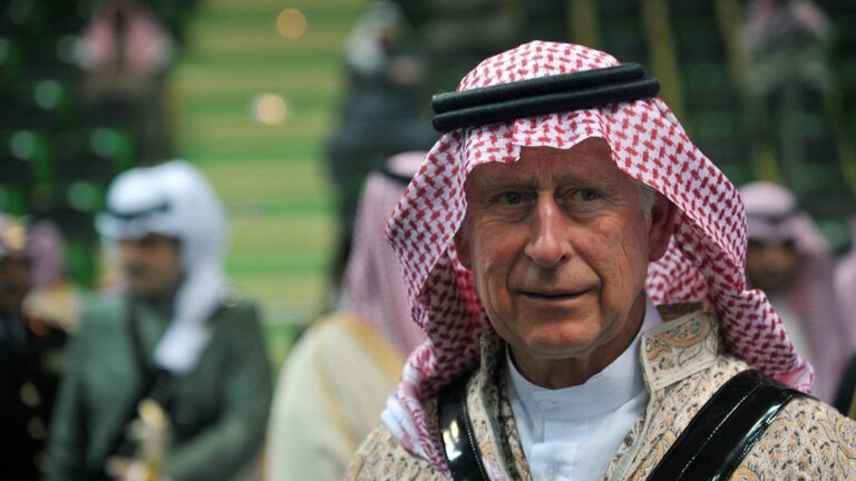 El pr&iacute;ncipe Carlos, en una visita a Arabia Saud&iacute;.