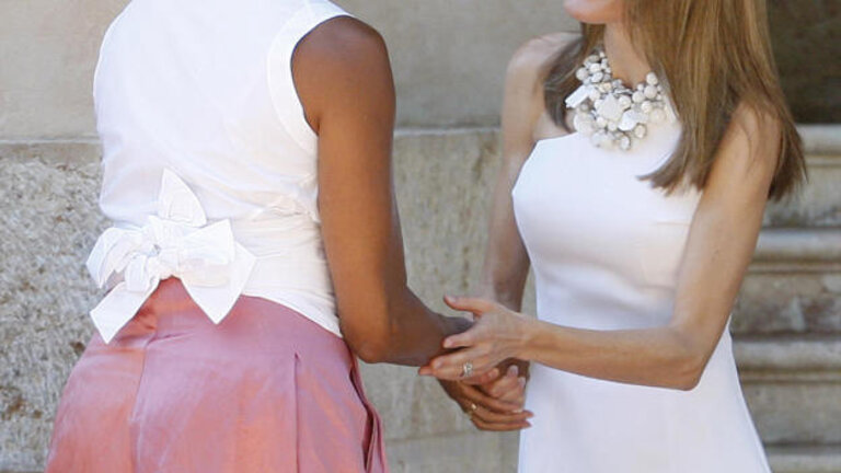 Do&ntilde;a Letizia y Michelle Obama.