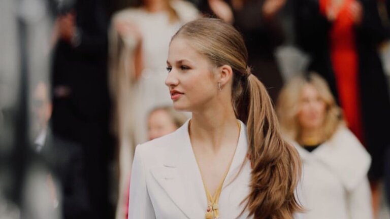 Leonor de Borb&oacute;n el d&iacute;a de su jura de la Constituci&oacute;n.