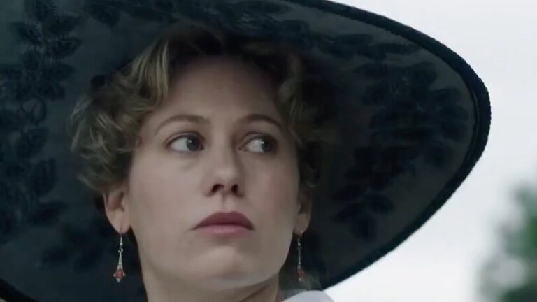 Frame de la serie de TVE sobre Victoria Eugenia.