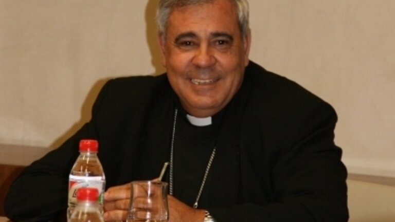 Javier Mart&iacute;nez, arzobispo de Granada. 
