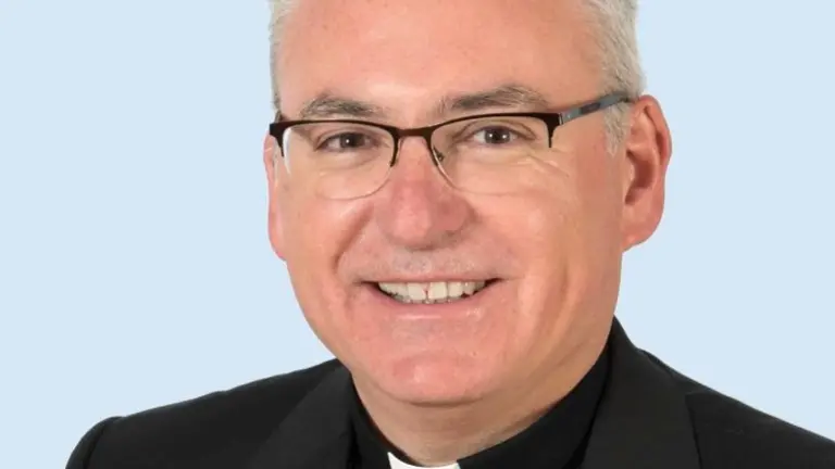 Mons. Sebastián Chico.