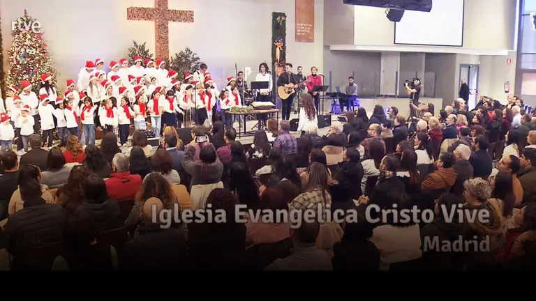 Culto en la Iglesia Cristo Vive de Madrid emitido el martes 24 de diciembre, por RTVE. (Federación de Entidades Religiosas Evangélicas de España - Ferede).