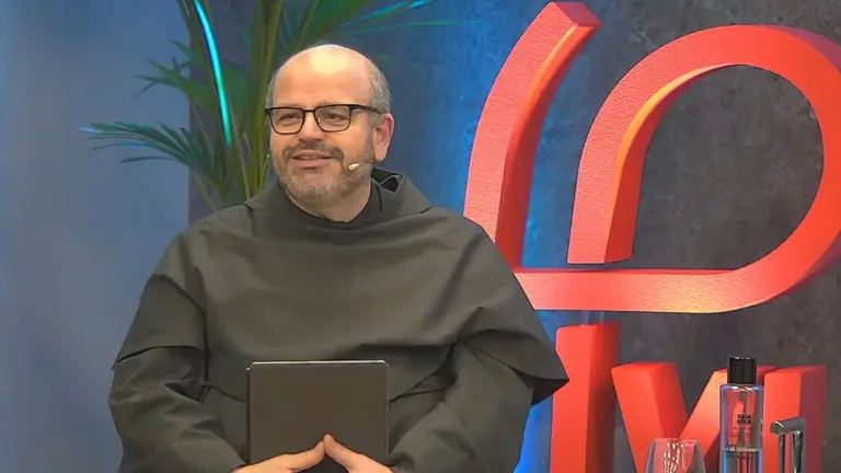 Fray Paolo Benanti, presidente de la Comisión para la IA del Gobierno de Italia y consultor del Vaticano.