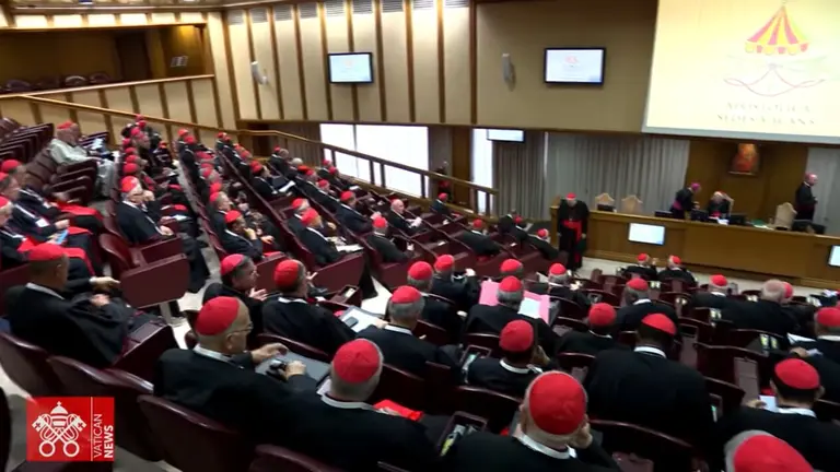 Congregaciones generales de cardenales celebradas en el Vaticano el 5 de mayo.