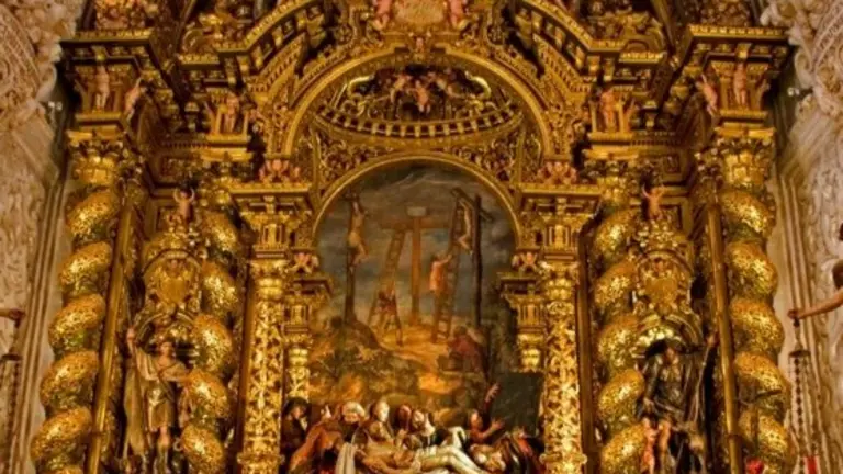 Interior de la iglesia del Hospital de la Santa Caridad de Sevilla. Fuente: Wikipedia.