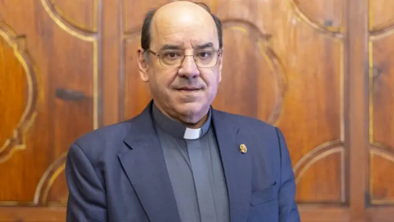 Mons. Florencio Roselló Avellanas, arzobispo de Pamplona y Tudela.