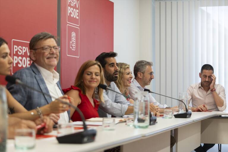 Ximo Puig y Pilar Bernabé, en la Ejecutiva del PSPV