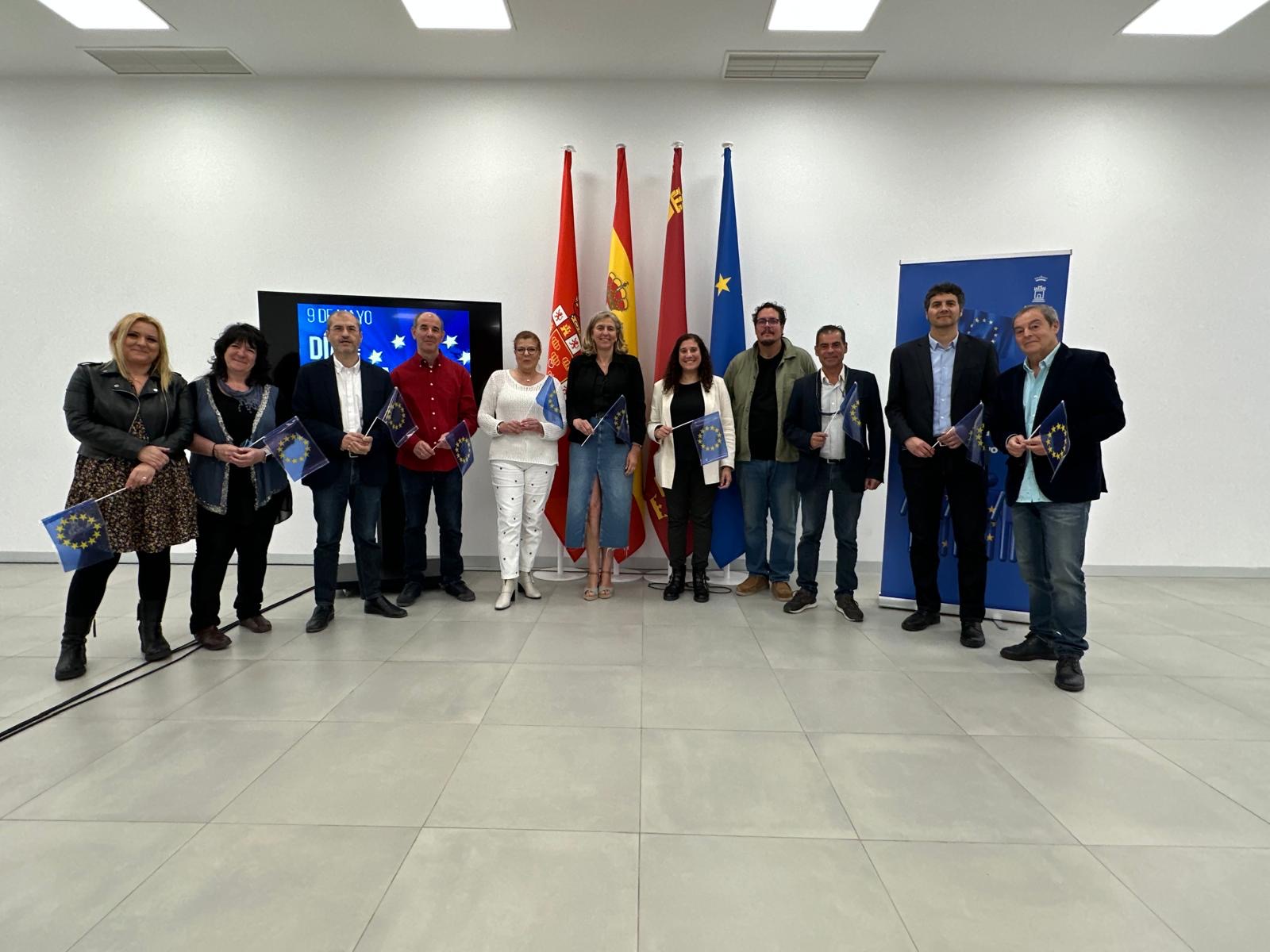 Música en directo y grafitis en Murcia por el Día de Europa