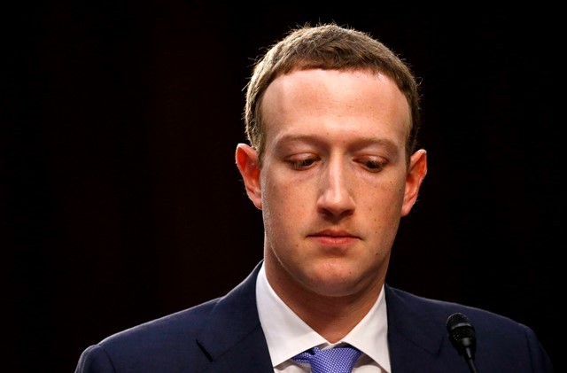 Meta amenaza con el cierre de Facebook e Instagram en Europa si no puede transferir datos a Estados Unidos