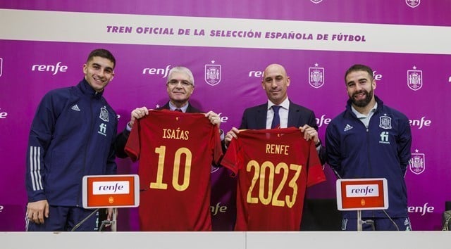 Renfe renueva como transportista de la Real Federación Española de Fútbol hasta 2023
