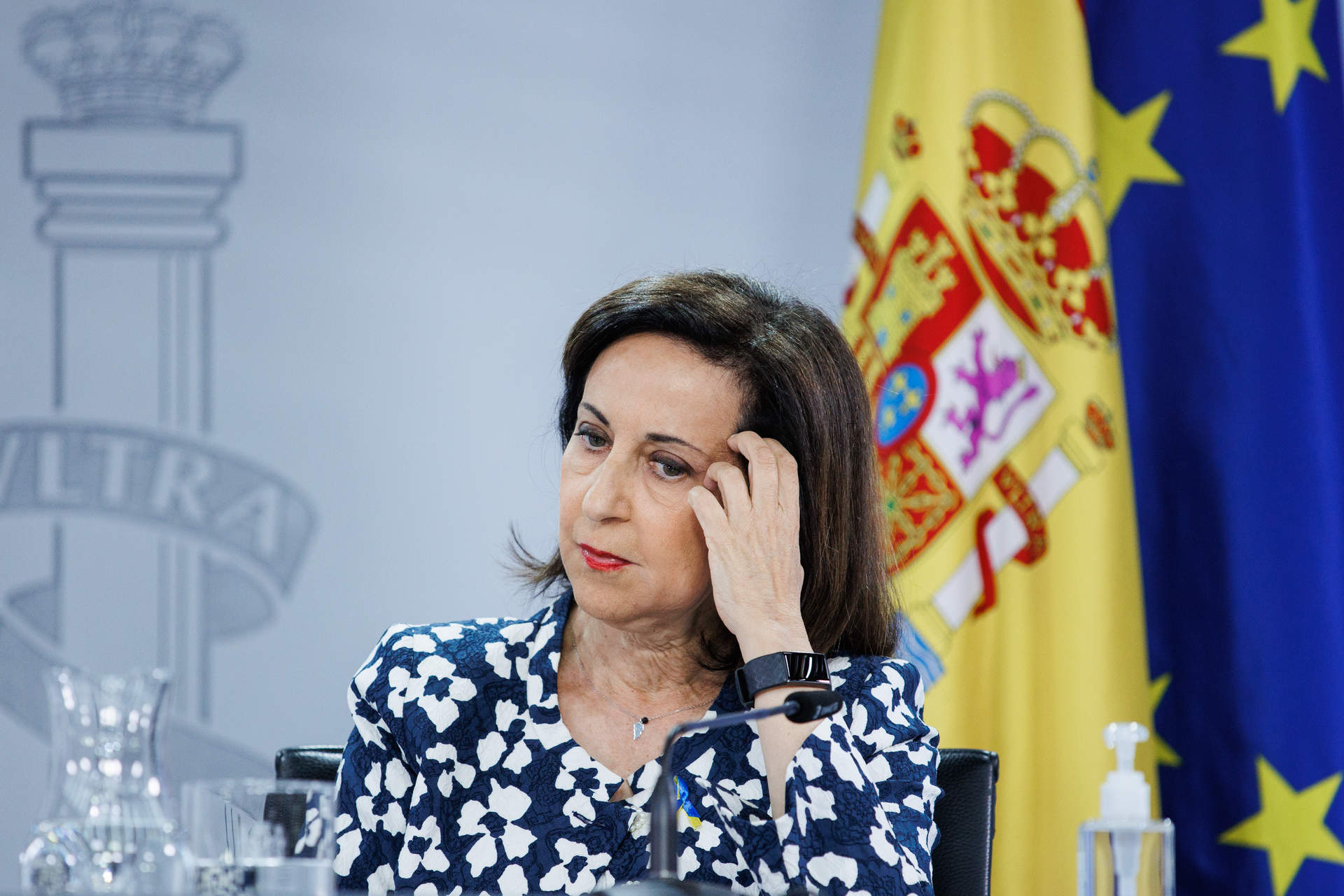 Pedro Sánchez pidió explicaciones a Margarita Robles por su falta de control sobre el CNI