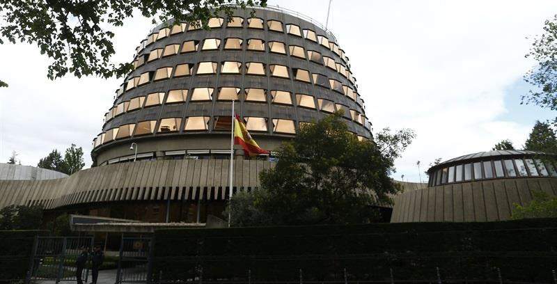 El PSOE registra este viernes en el Congreso una reforma legal que devuelve al CGPJ en funciones la renovación del TC
