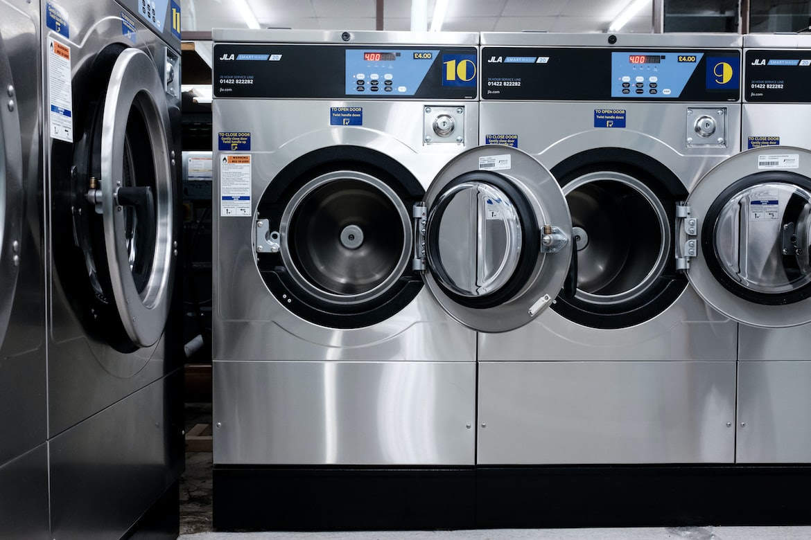 precio Quizás sinsonte ¿Qué diferencia a las lavadoras y secadoras industriales de las domésticas?