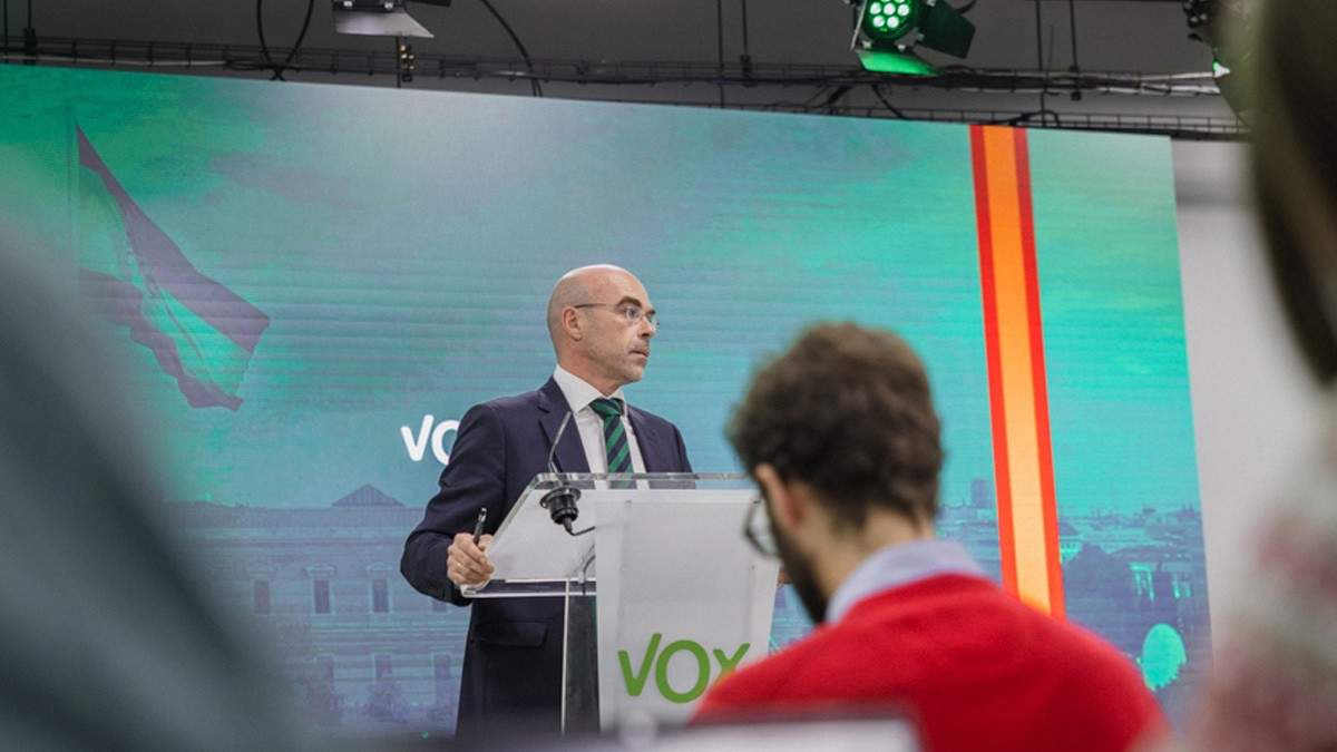 Vox recuerda a Olona la labor del partido contra la 
