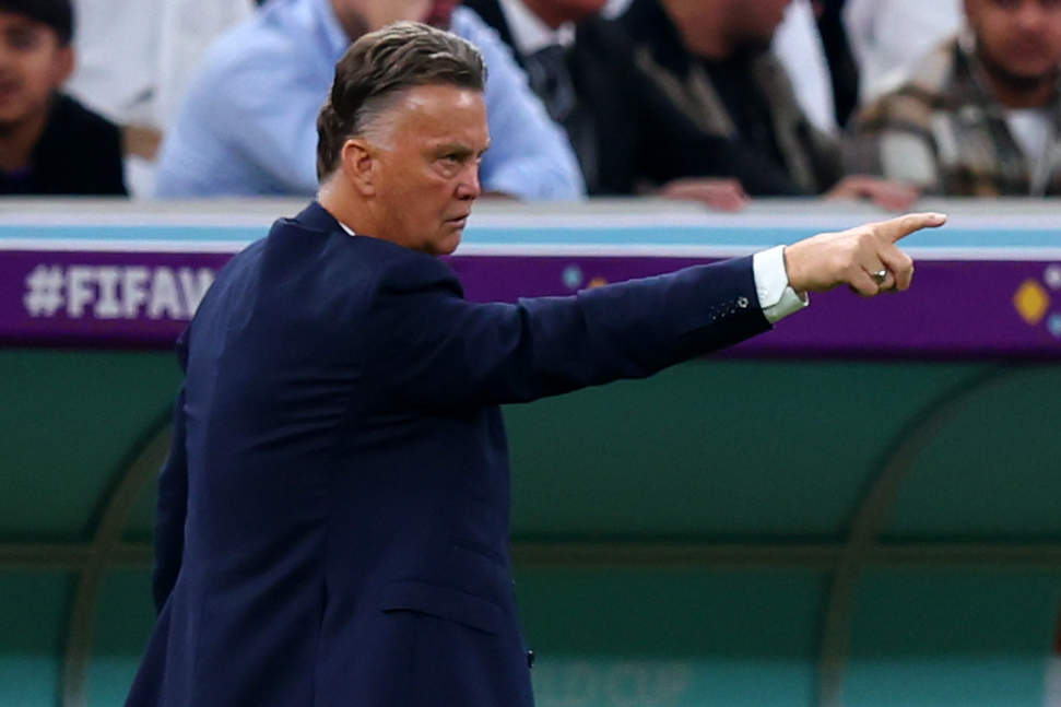 09 December 2022, Qatar, Lusail: Netherlands coach Louis Van Gaal gestures on the touchline during the FIFA World Cup Qatar 2022 Quarter-Final soccer match between Netherlands and Argentina at Lusail Stadium. Photo: Tom Weller/dpa