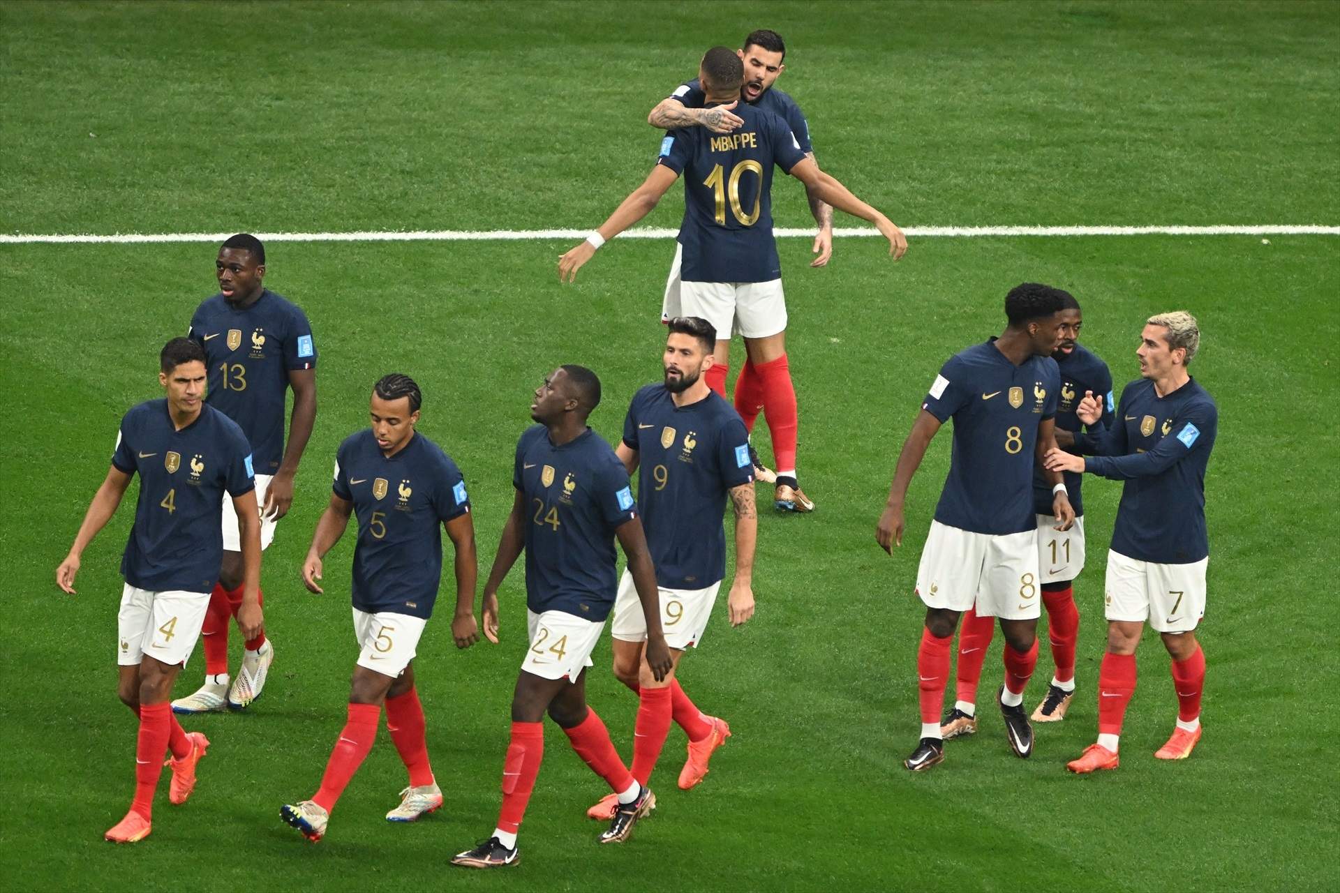 Gol de Theo (1-0) en el Francia 2-0 Marruecos