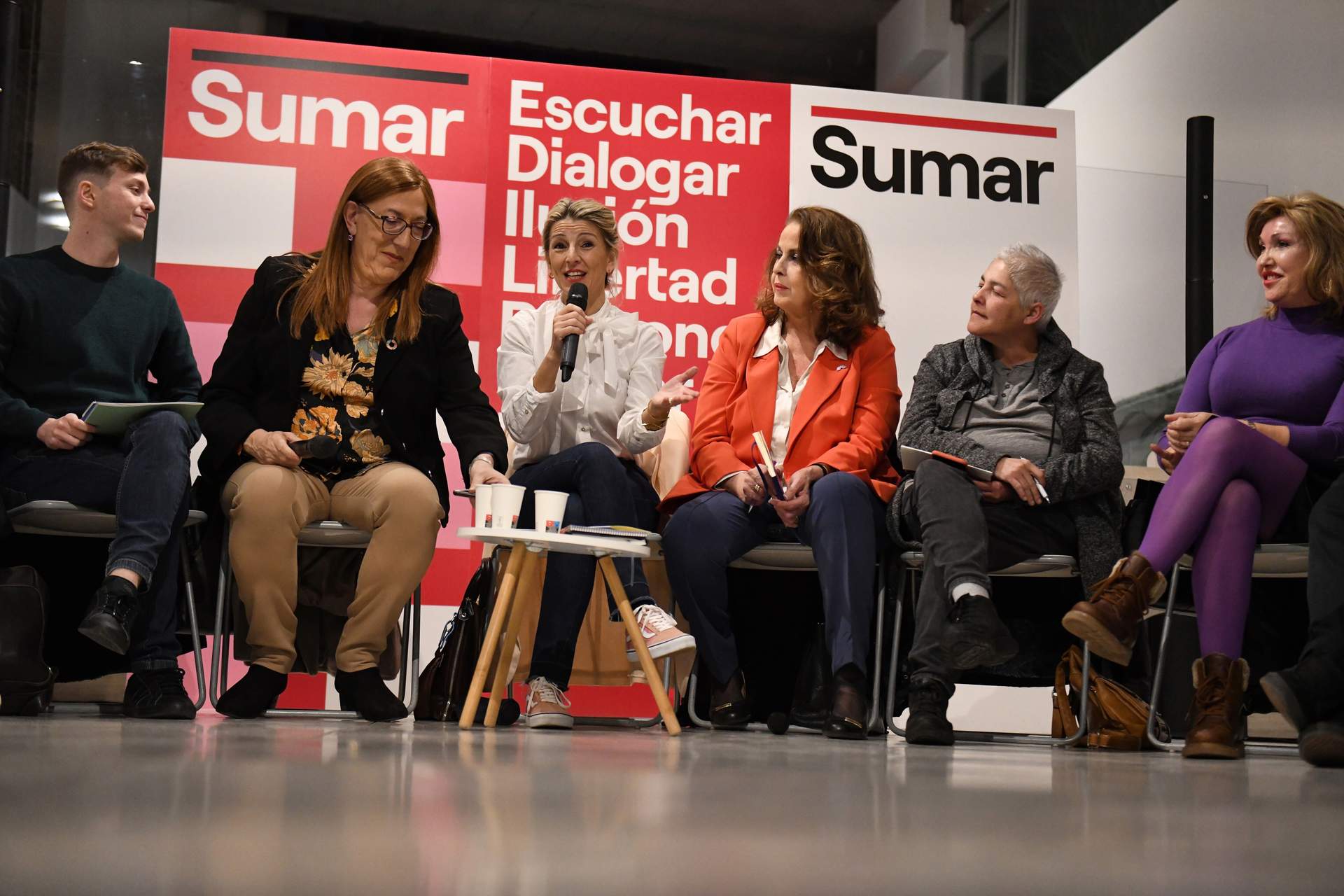 Díaz promete que Sumar mejorará la Ley Trans y subraya que las diferencias en política no deben ser campo de batalla