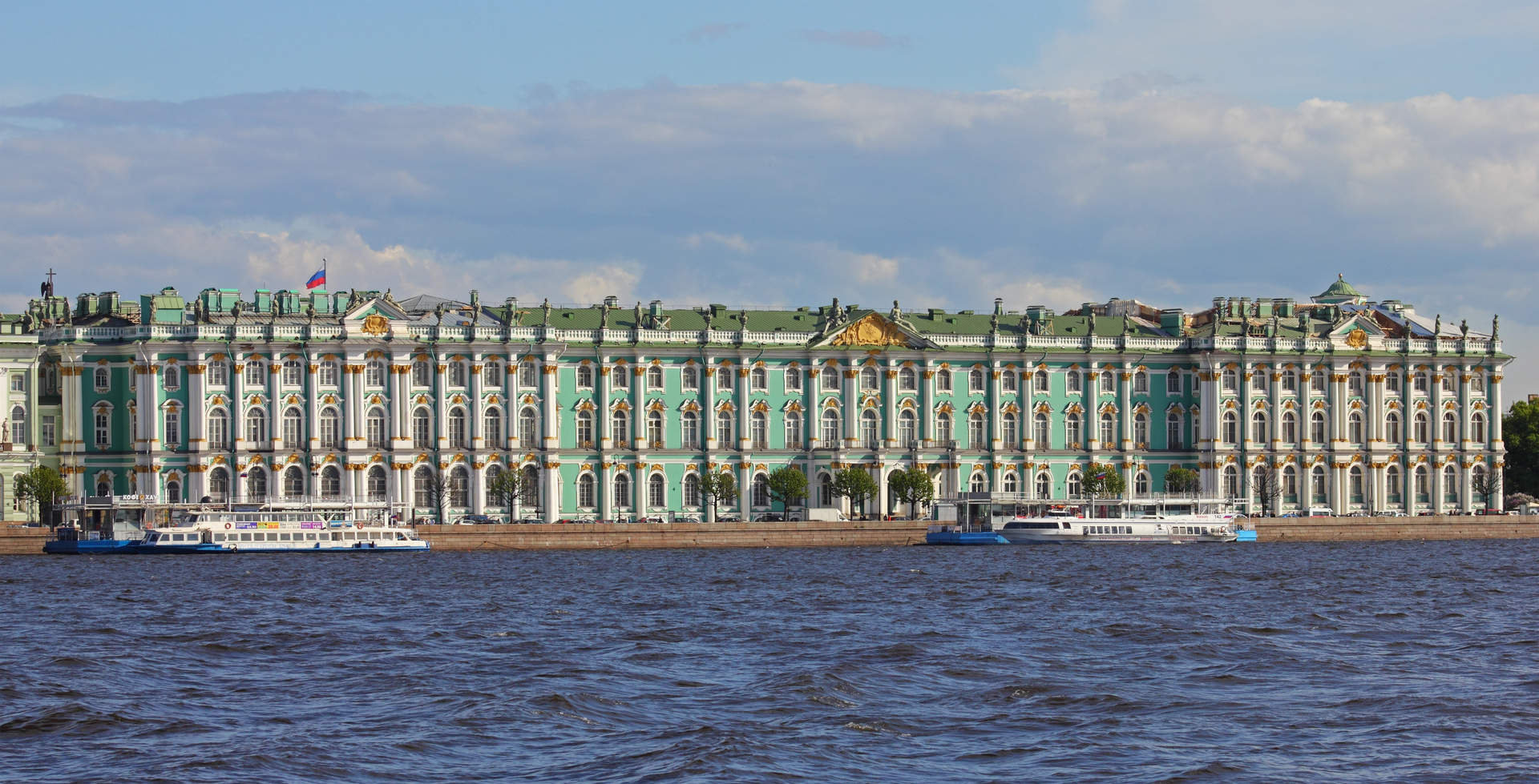 En 1852 se inaugura el Museo del Hermitage en San Petersburgo en Rusia. Fuente | Wikipedia.