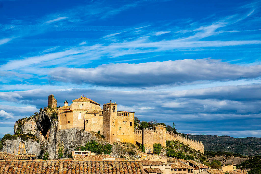Pueblos con más encanto: Visita Alquézar en Huesca.