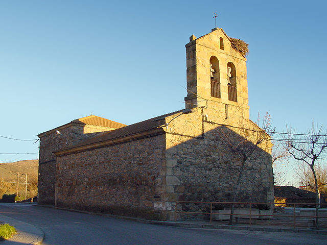 La iglesia de La Serna del Monte. Fuente |Wikipedia Commons.