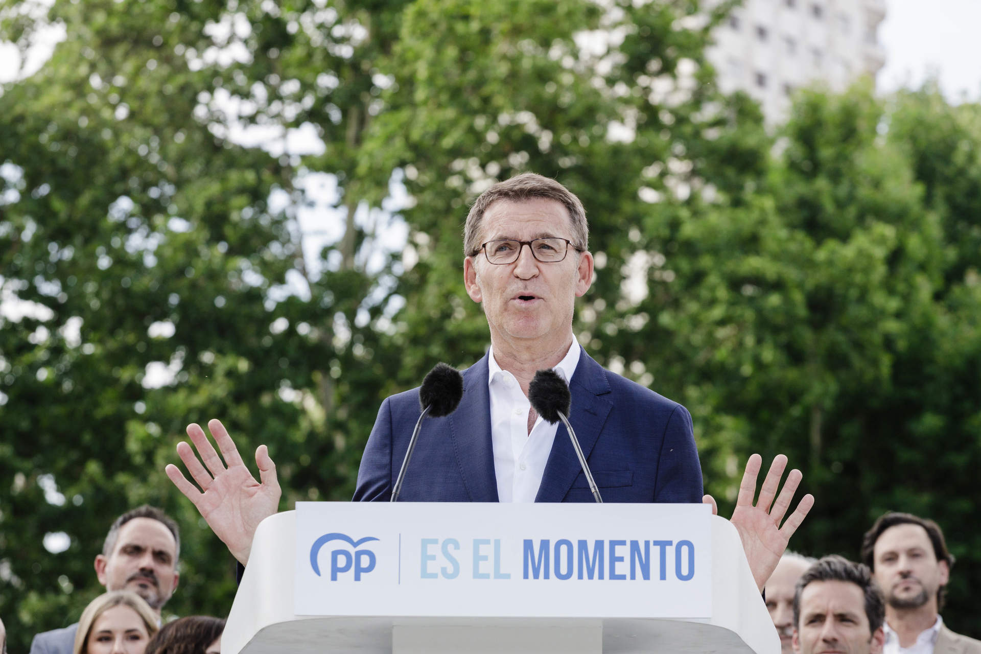 El presidente del Partido Popular y candidato a la Presidencia del Gobierno, Alberto Núñez Feijóo, presenta la candidatura por Madrid para las elecciones del 23 de julio, en Plaza de España, a 5 de julio de 2023, en Madrid.