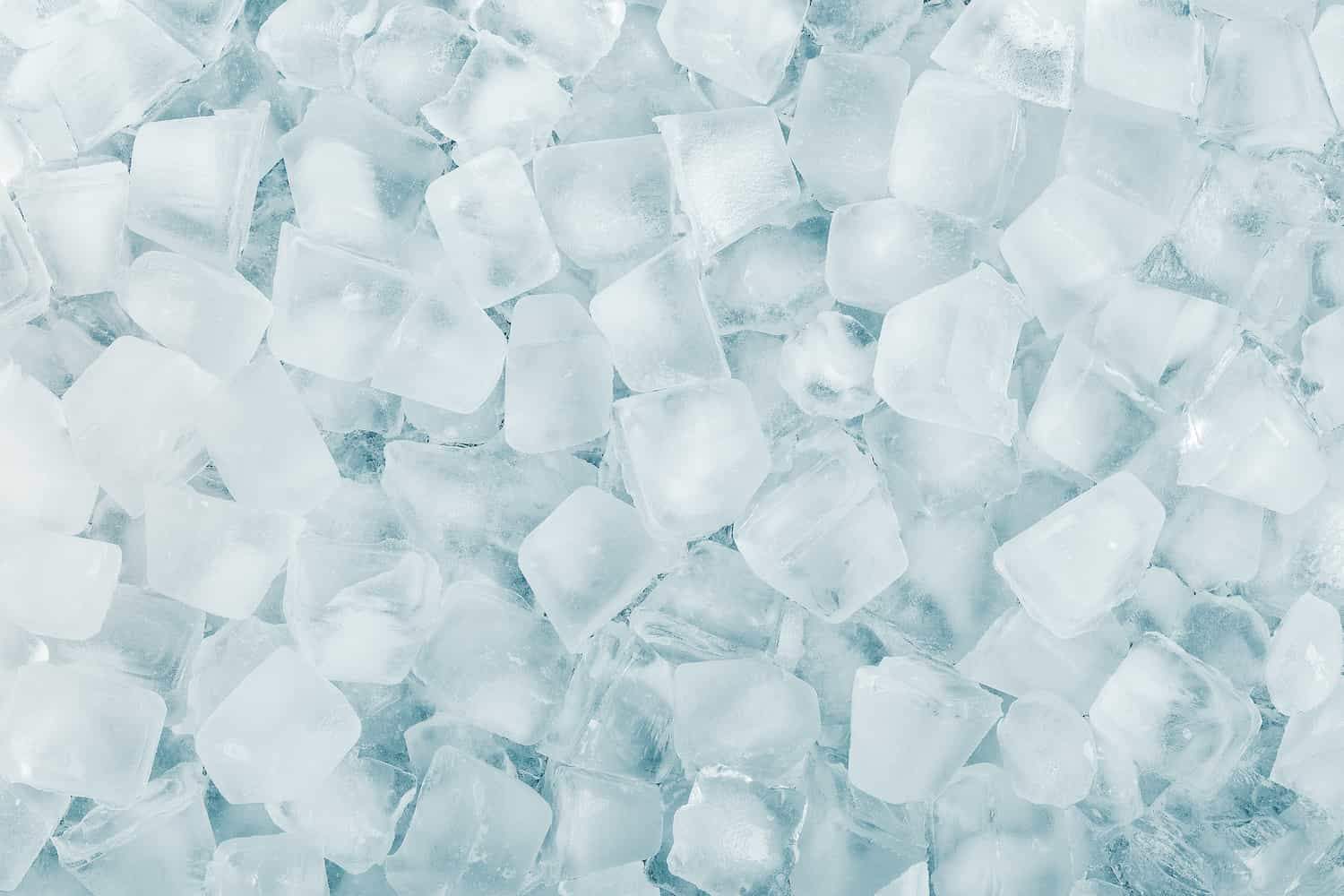 El precio de los cubitos de hielo va a subir este verano