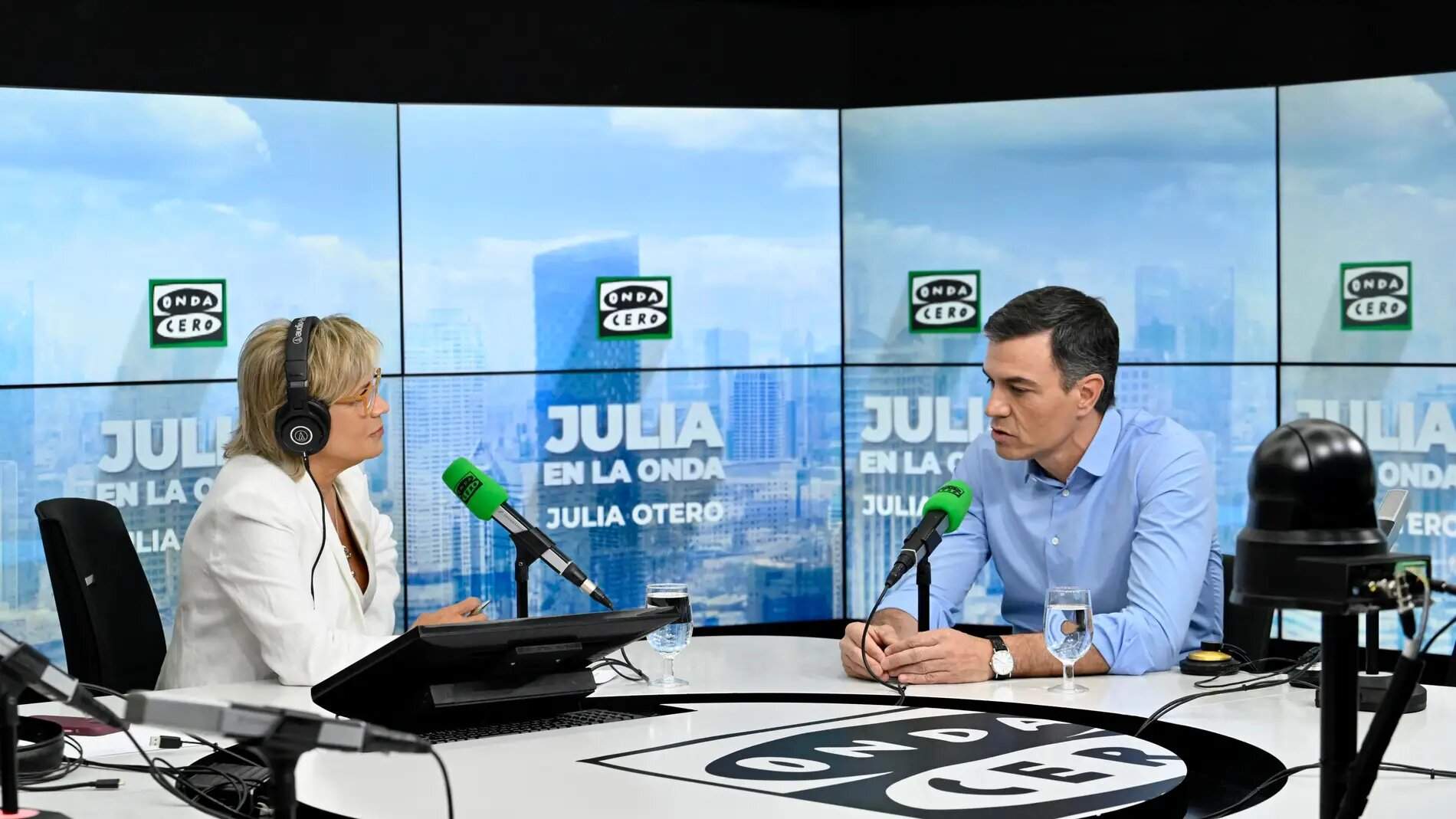 El presidente del Gobierno y candidato socialista a la reelección, Pedro Sánchez, ha respondido a las preguntas de Julia Otero en 'Julia en la onda'