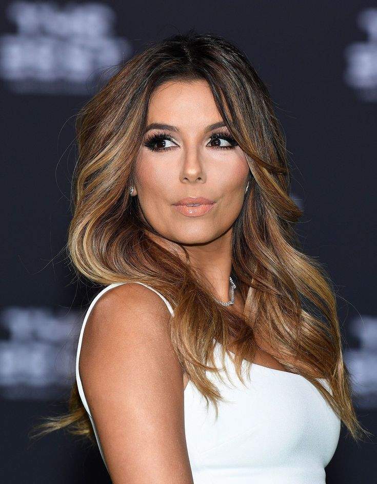 Eva Longoria.