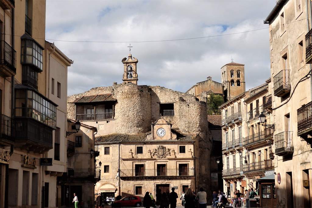 Pueblos con más encanto: Viaja a Sepúlveda en Segovia.