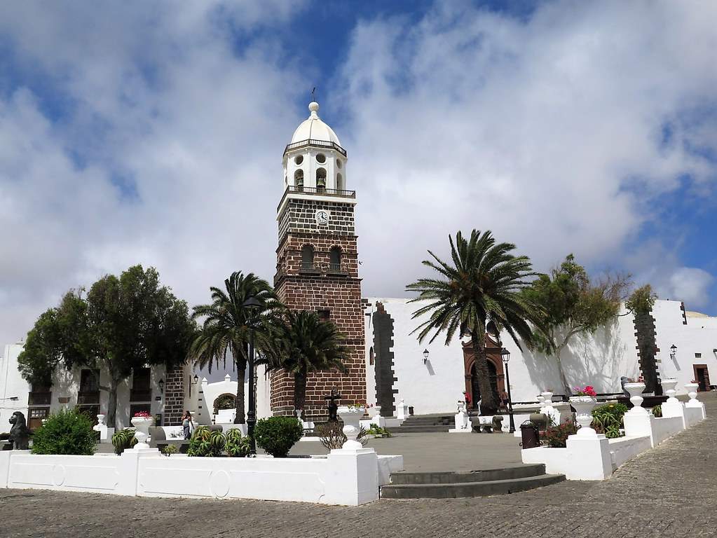 Pueblos con más encanto: Viaja a Teguise en Lanzarote.