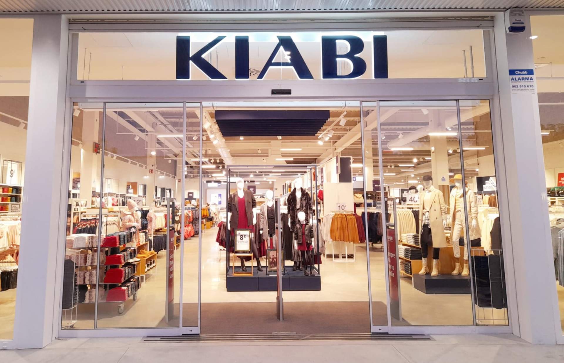 Kiabi continúa con su expansión en España con la apertura de siete nuevas tiendas entre octubre y noviembre