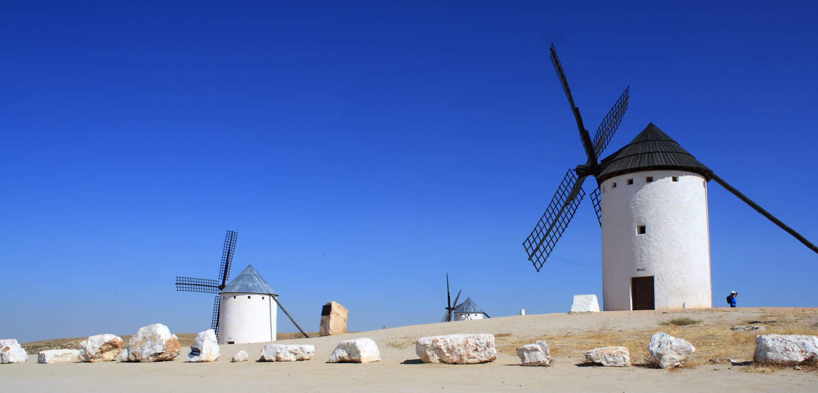 Pueblos con más encanto: Viaja a Campo de Criptana en Ciudad Real.